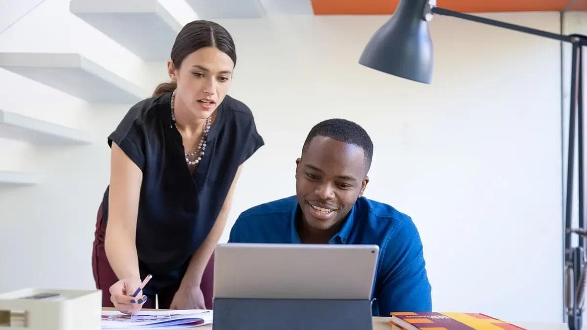 How to Demonstrate Supportive Leadership